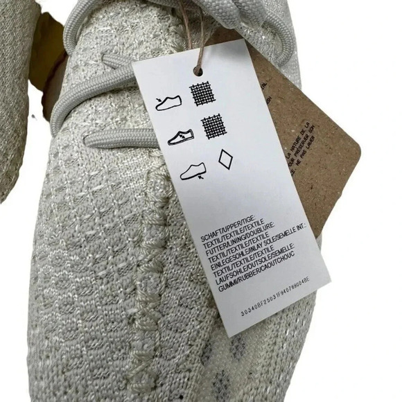 NEW Adidas Yeezy Boost 350 V2 LIGHT UV Activated GY3438 mens sneakers size 12 - Picture 11 of 16